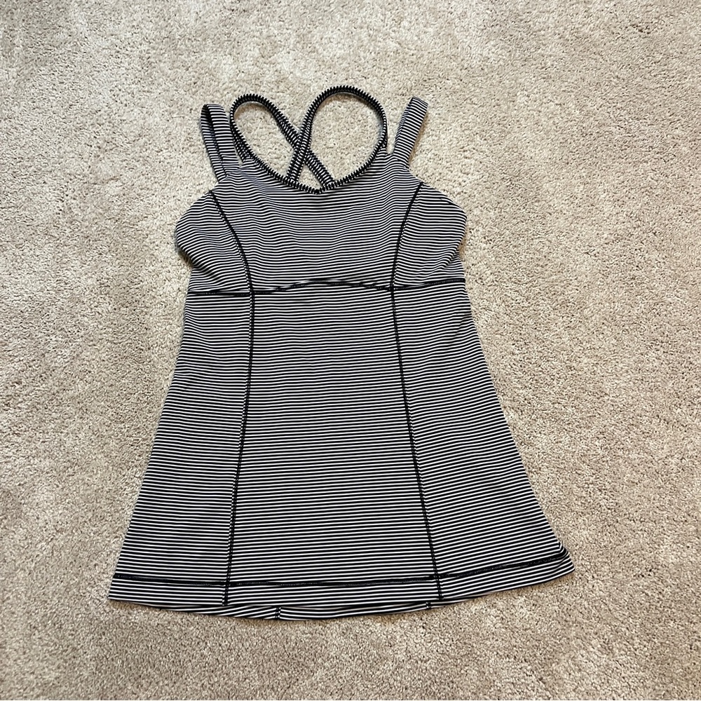 Women’s Lululemon Tank Top Size 8